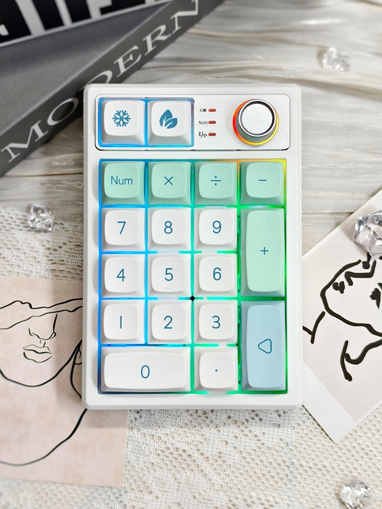 Gaming Keyboard No Number Pad - Trójtrybowy Bluetooth KEYCOOL Programowalny Mini Pad